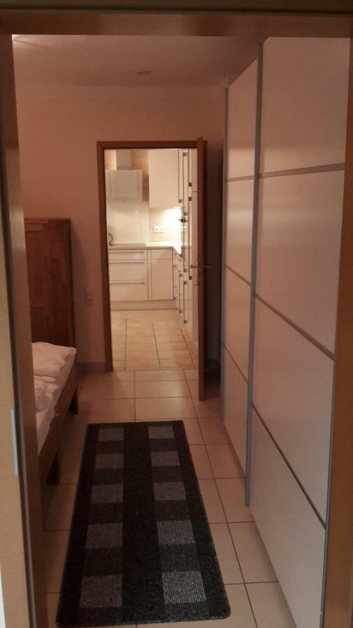 Froschkoenig Mit Teichblick Apartment Trendelburg Bagian luar foto